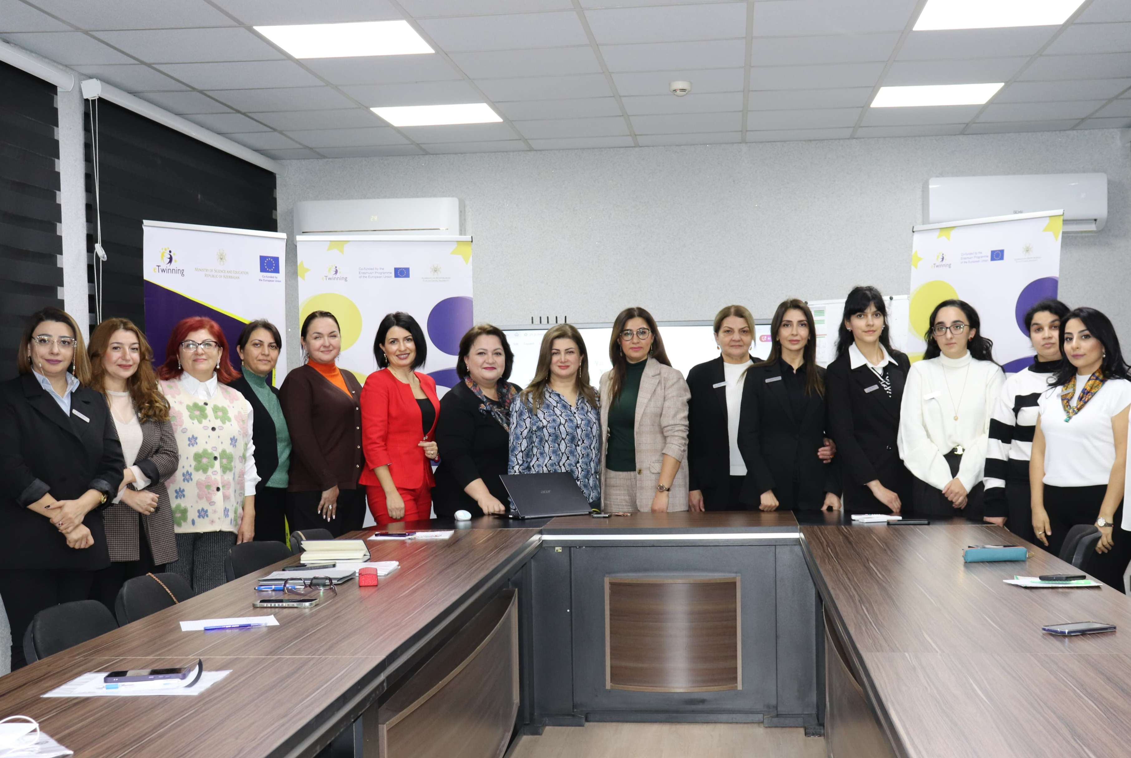 eTwinning Azerbaijan announces the results of the ambassador and mentor competition.